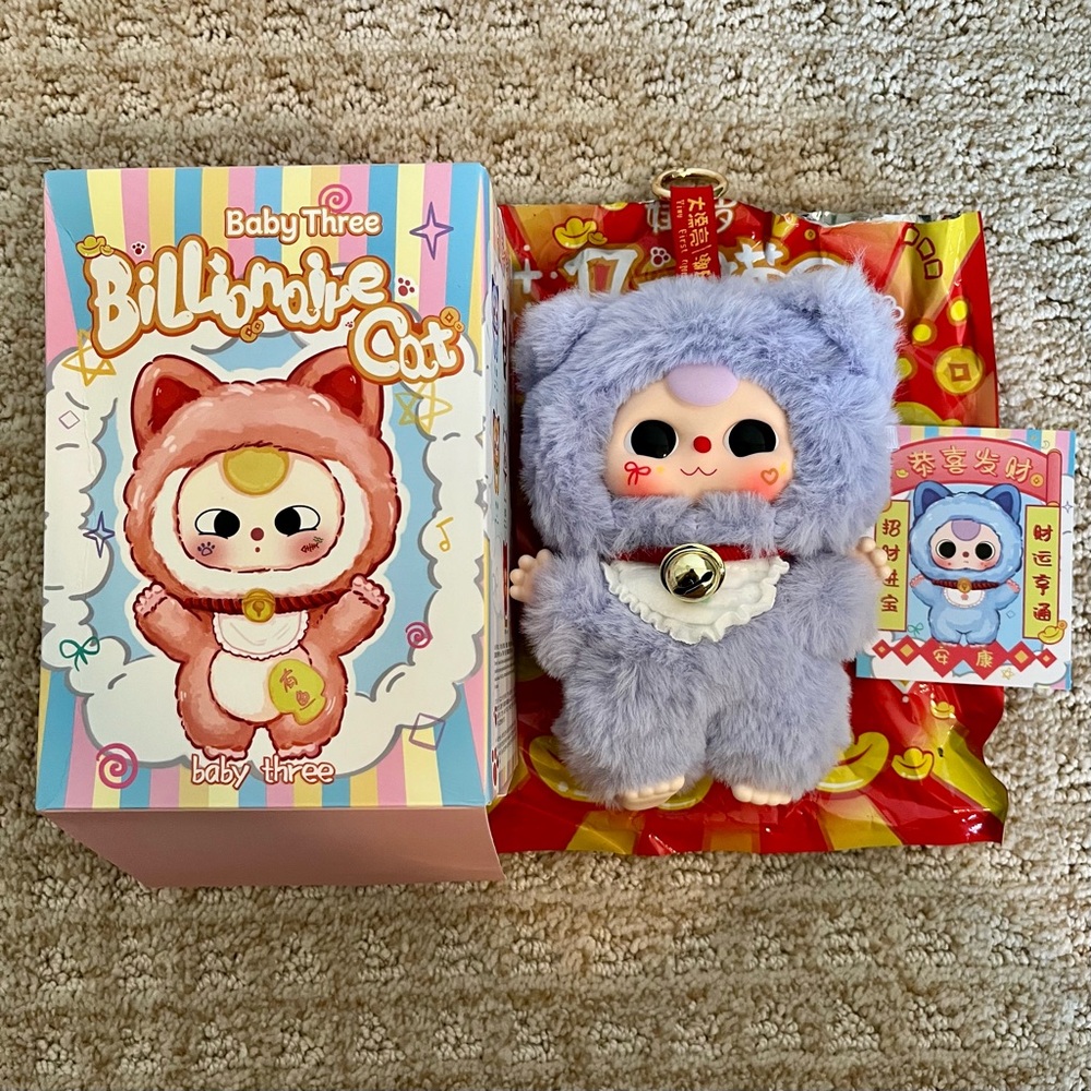 New Baby Three Billionaire Cat Plush Keychain Health